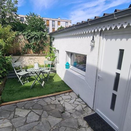 Le Studio Dans Le Jardin. Rosny-sous-Bois Exteriér fotografie