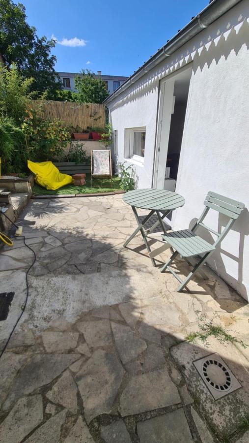 Le Studio Dans Le Jardin. Rosny-sous-Bois Exteriér fotografie